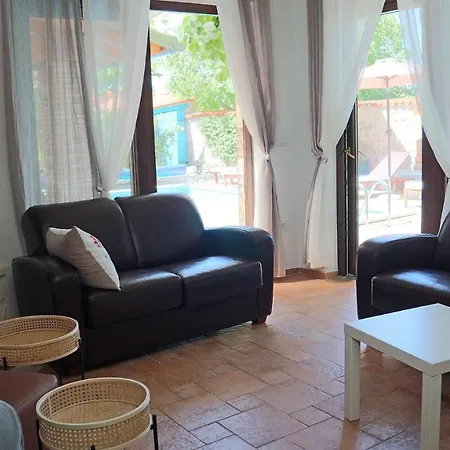 Art House With Pool By Rovinj-Holiday Σπίτι διακοπών