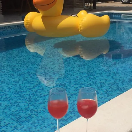 Art House With Pool By Rovinj-Holiday Rovinjsko Selo